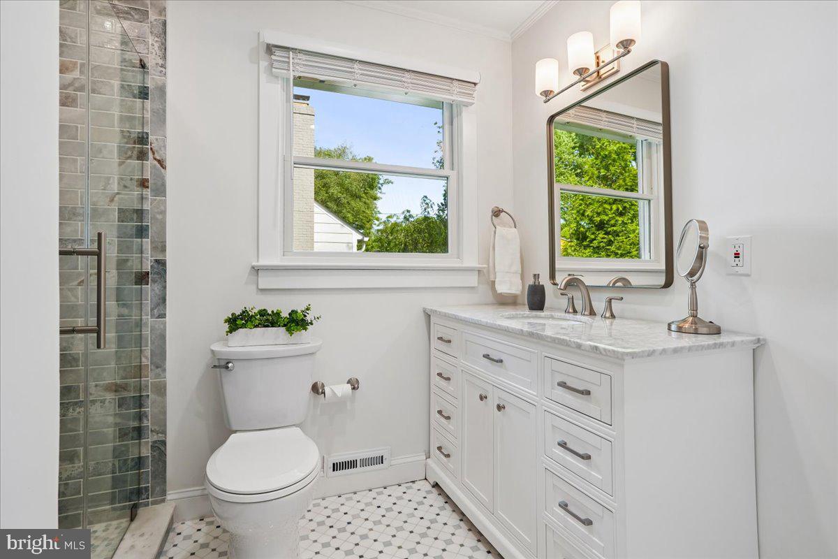 2502 Culpeper Road Alexandria, VA 22308 - Photo 19 of 34 Updated Primary Bath