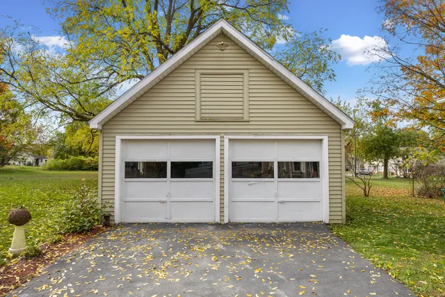 $419,900 | 7955 Forest Street, Dexter, MI 48130