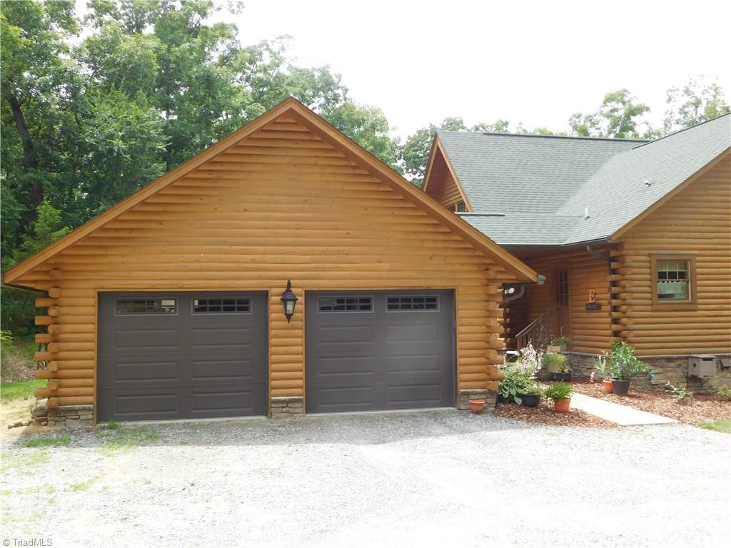 433 Curry Road High Point, NC 27265 - Photo 2 of 30 Oversized Two car garage