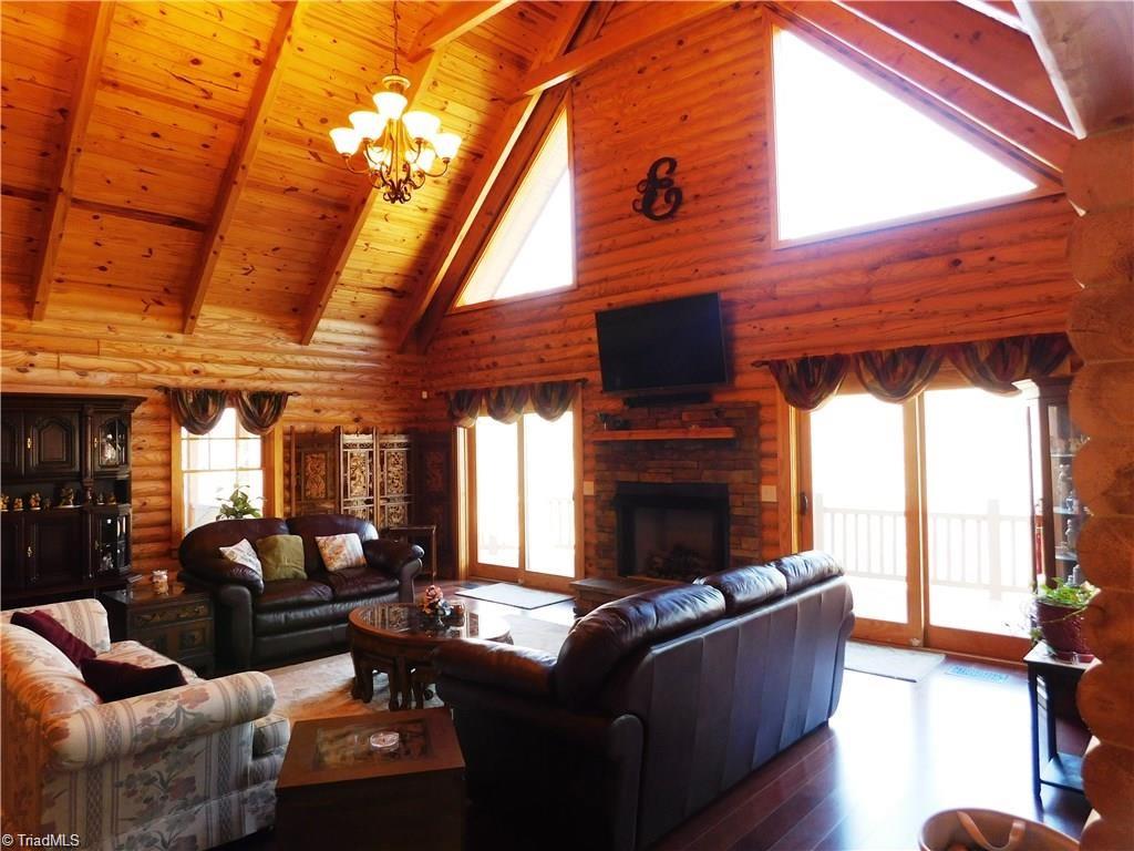 433 Curry Road High Point, NC 27265 - Photo 15 of 30 Gallery Image 15