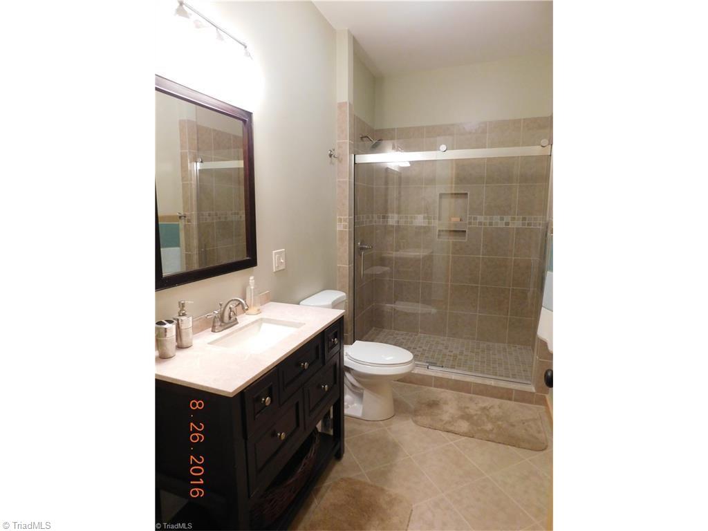 433 Curry Road High Point, NC 27265 - Photo 27 of 30 Basement bathroom