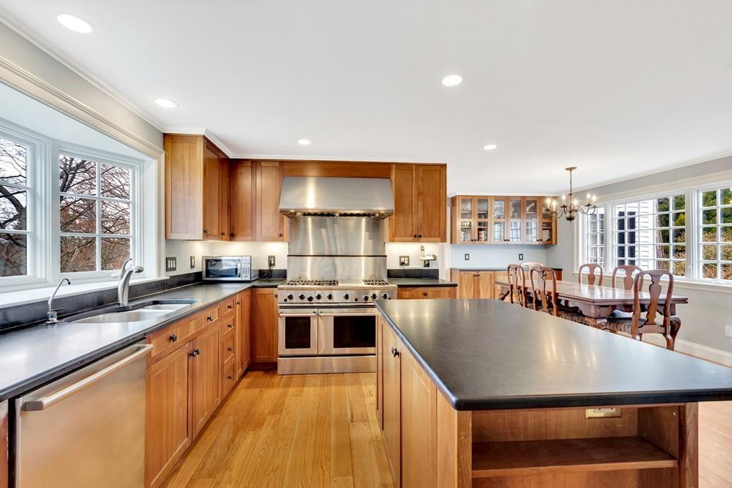 11 Lorena Road Winchester, MA 01890 - Photo 8 of 41