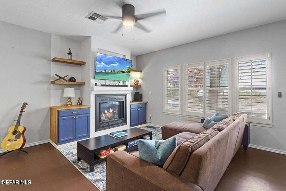 1517 Deer Ridge El Paso, TX 79912 - Photo 7 of 23 fam rm deer rdg
