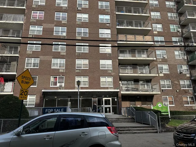 a car parked in front of a building