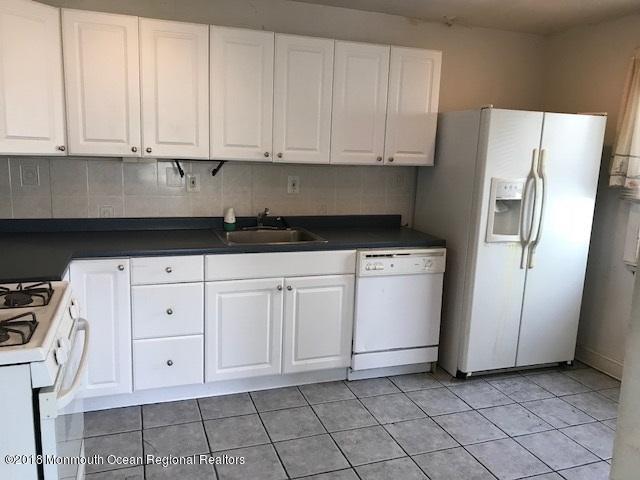 804 Maplecrest Road Toms River, NJ 08753 - Photo 5 of 33 IMG_1492