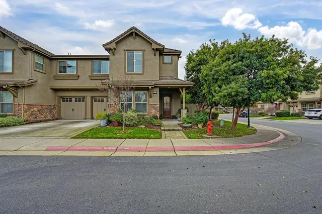 $589,000 | 7077 Orchard Circle, Penryn, CA 95663
