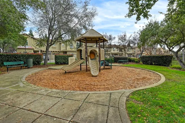 $589,000 | 7077 Orchard Circle, Penryn, CA 95663