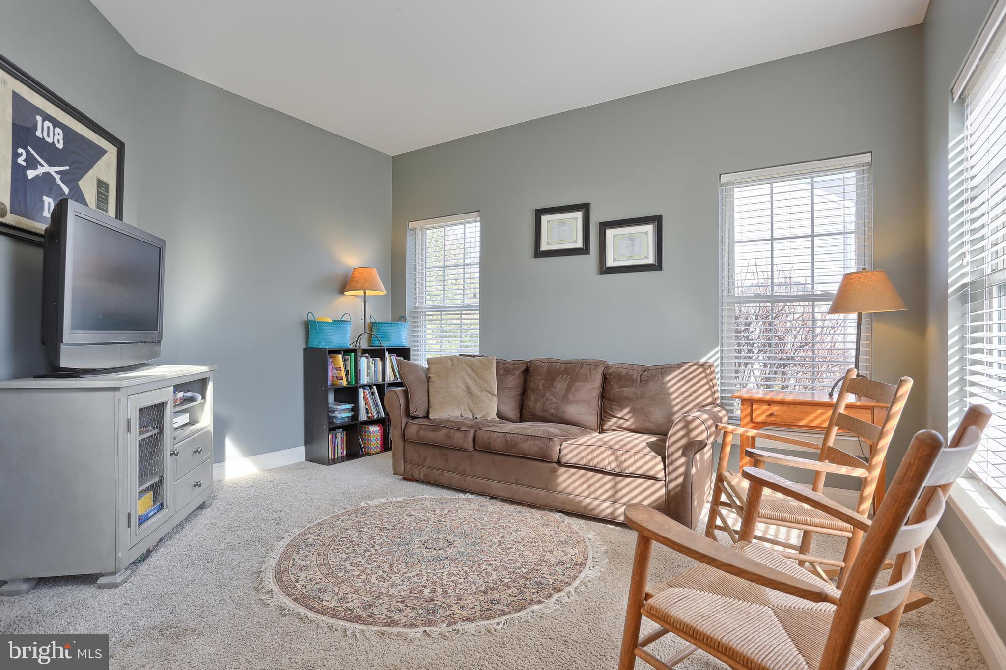 174 Pickwick Circle Palmyra, PA 17078 - Photo 6 of 40