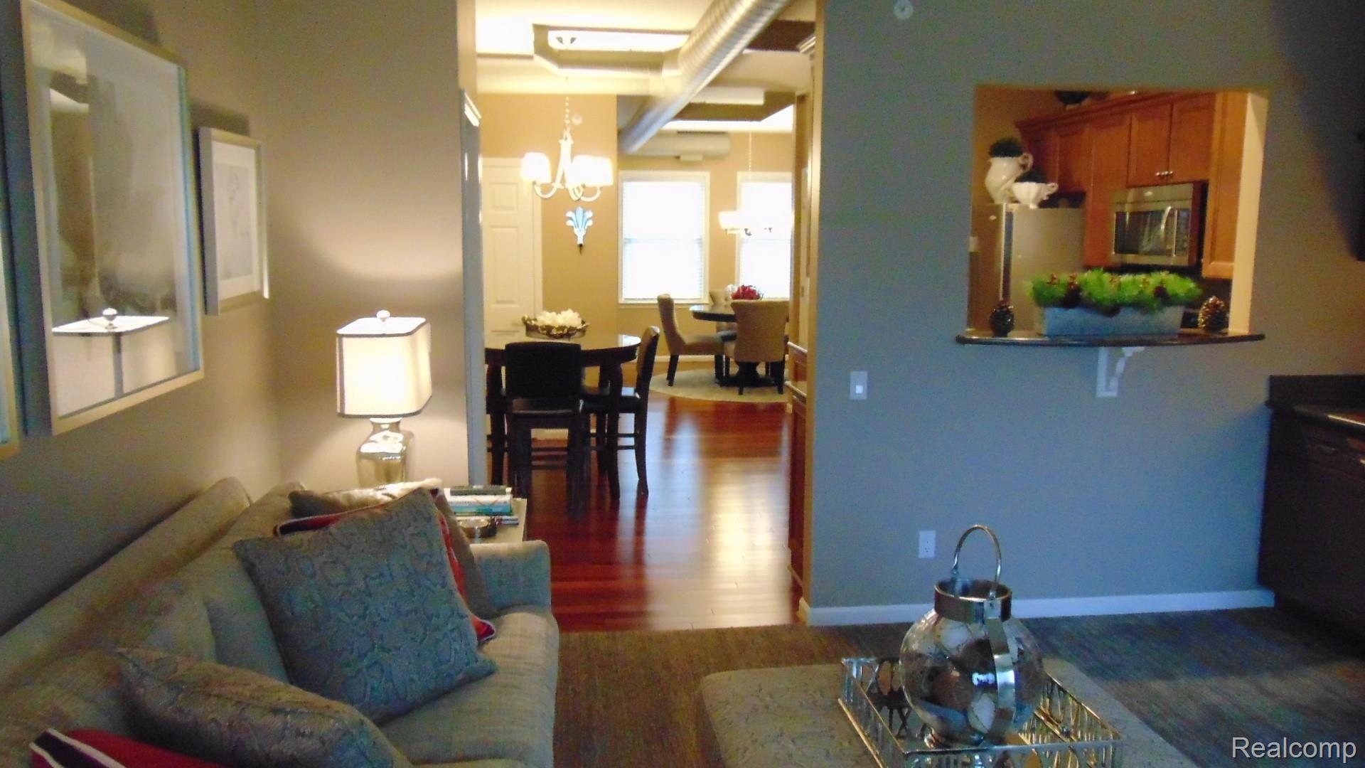 230 Mill Street Rochester, MI 48307 - Photo 11 of 45 DSC00883.JPG
