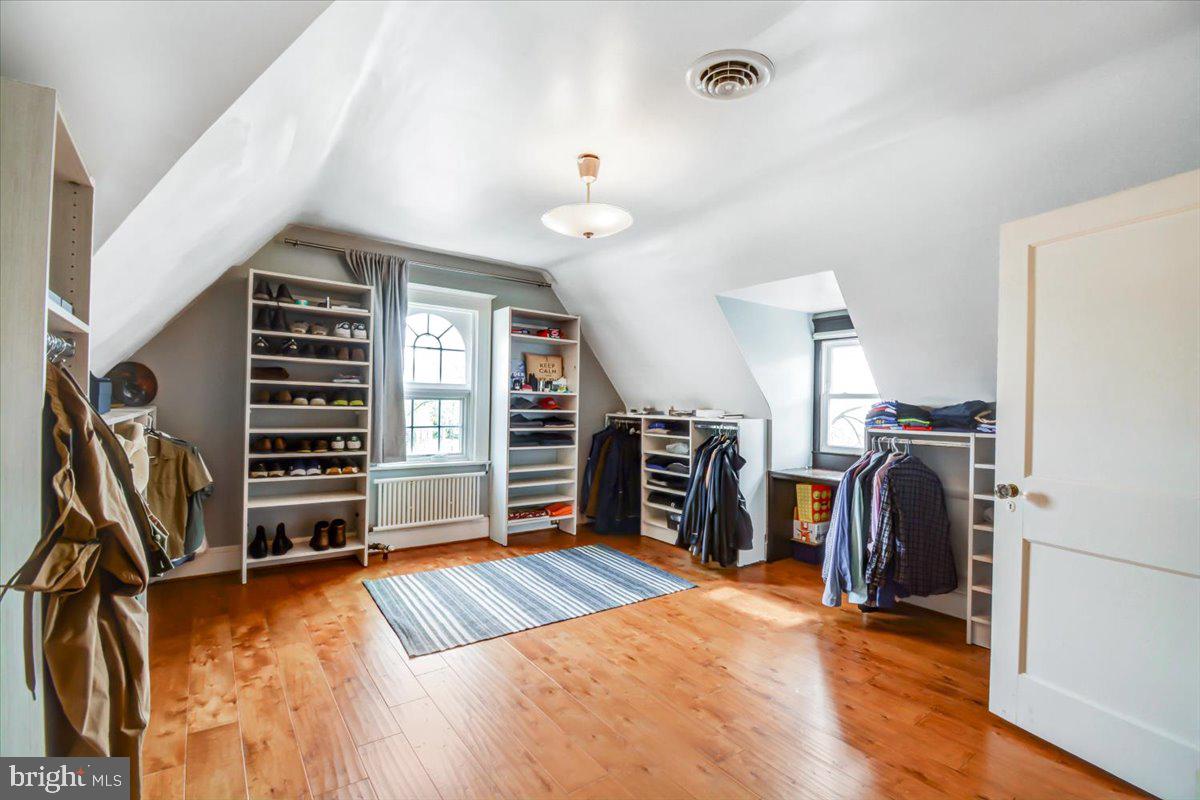 4302 Roland Avenue Baltimore, MD 21210 - Photo 27 of 35