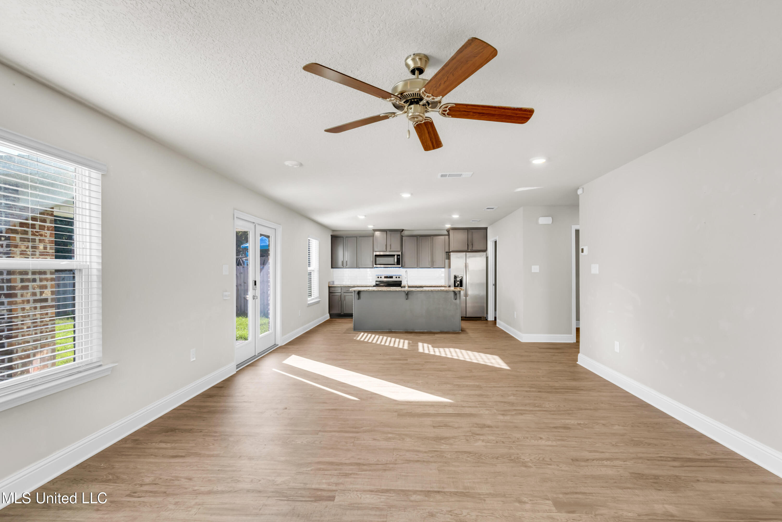 62 Saltmeadow Circle Ocean Springs, MS 39564 - Photo 19 of 39 62SaltmeadowCir-19