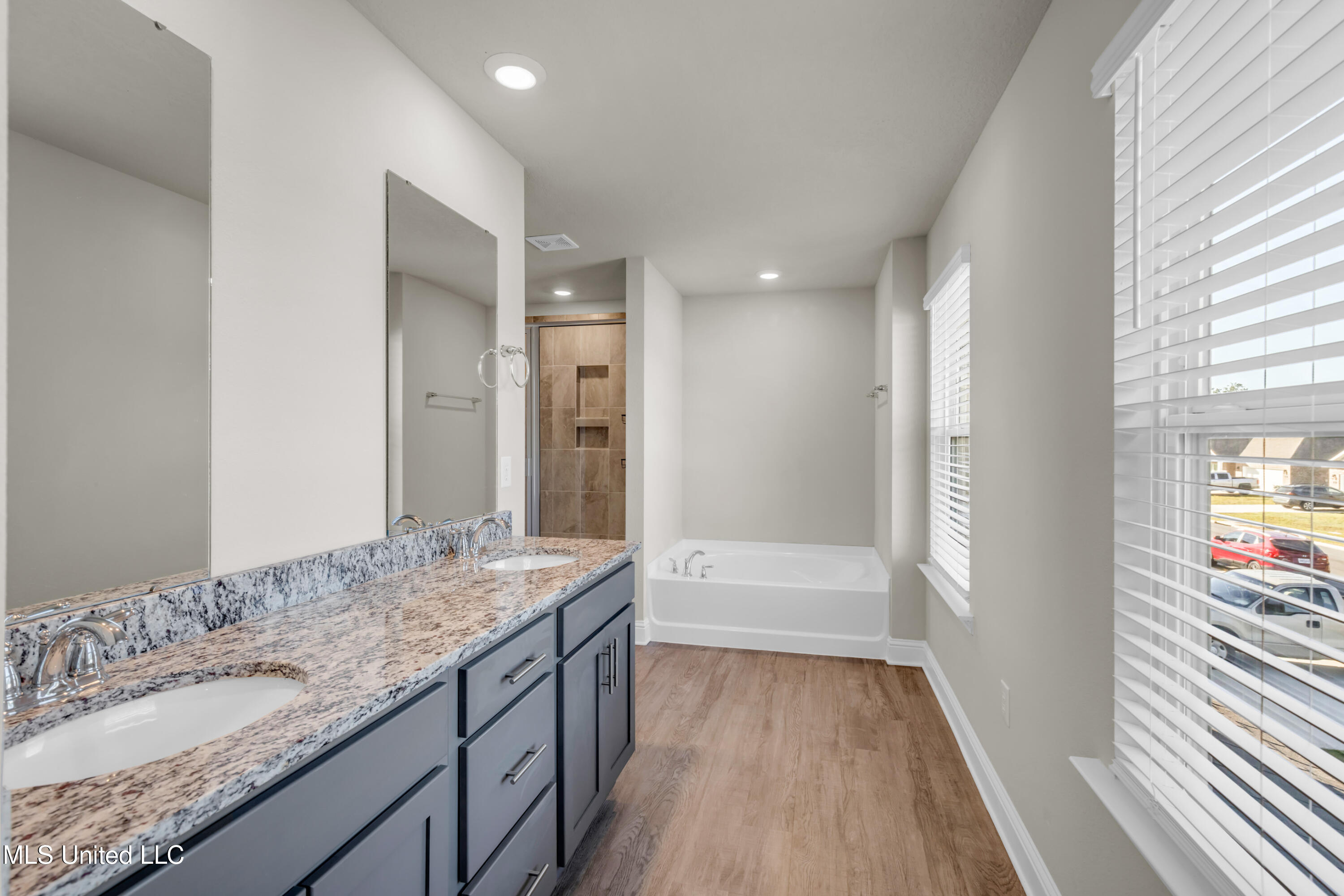 62 Saltmeadow Circle Ocean Springs, MS 39564 - Photo 24 of 39 62SaltmeadowCir-24