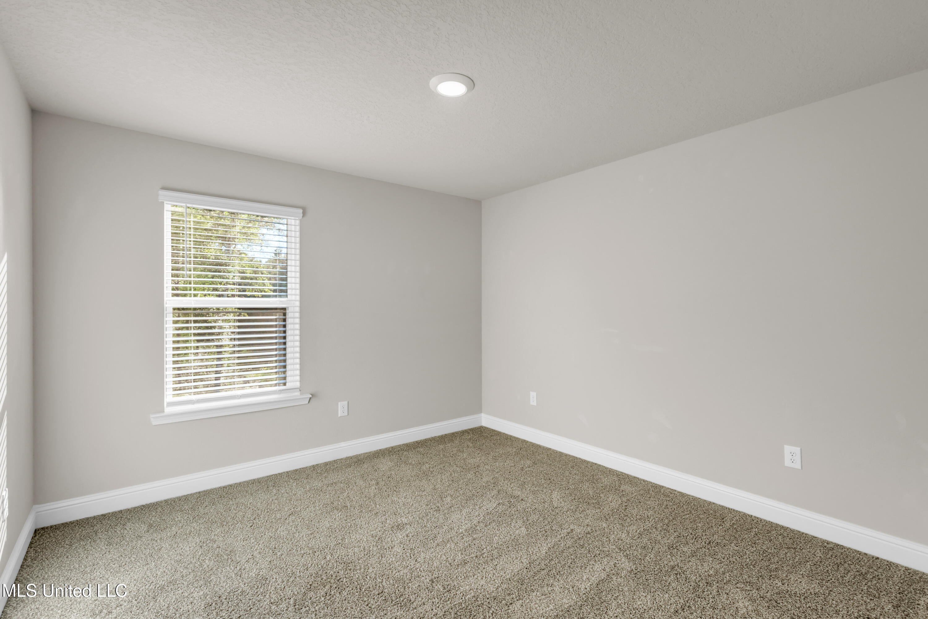 62 Saltmeadow Circle Ocean Springs, MS 39564 - Photo 29 of 39 62SaltmeadowCir-29