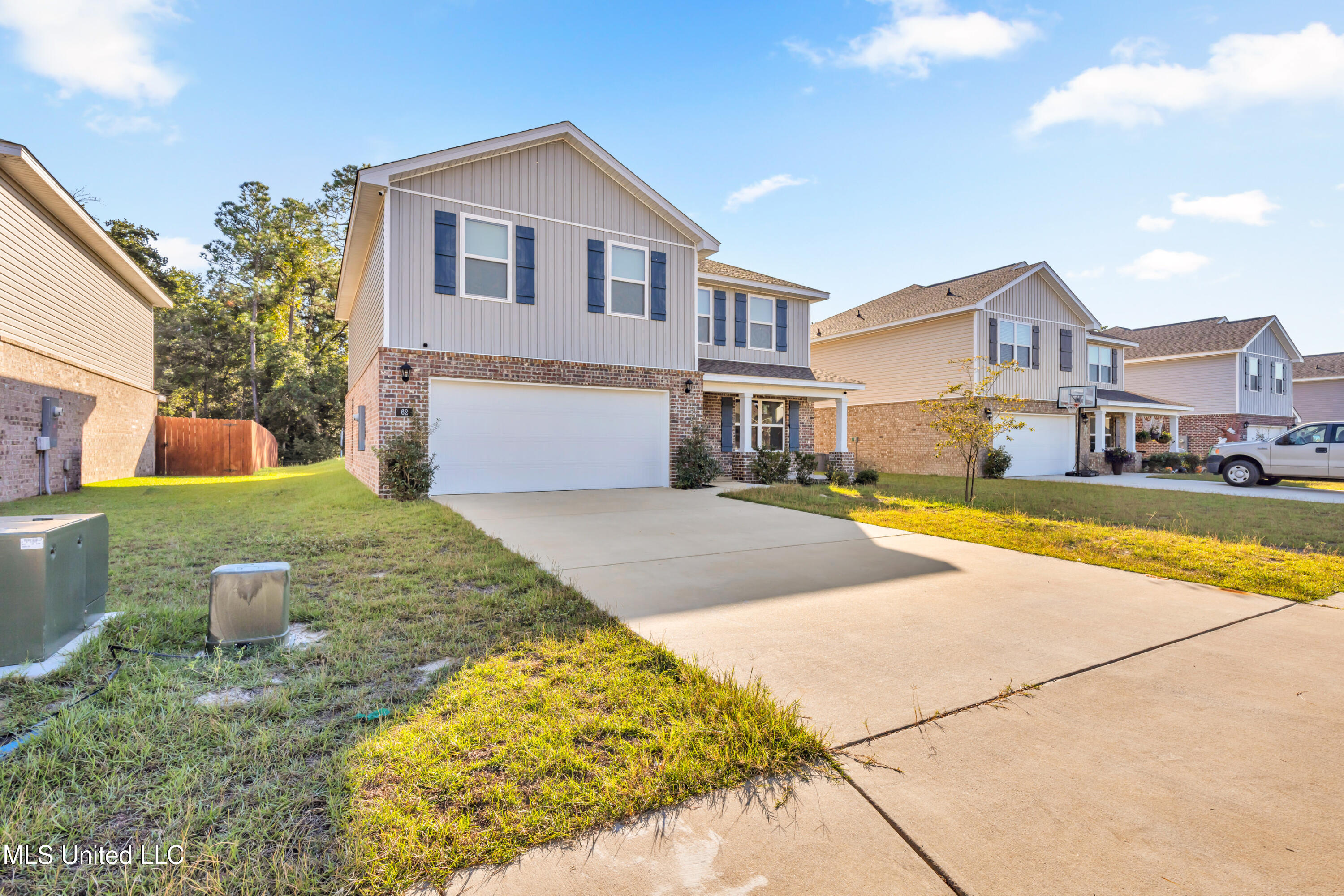 62 Saltmeadow Circle Ocean Springs, MS 39564 - Photo 3 of 39 62SaltmeadowCir-3