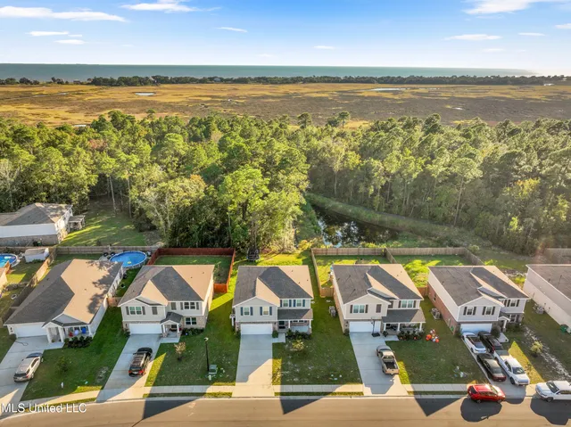 $335,000 | 62 Saltmeadow Circle, Ocean Springs, MS 39564