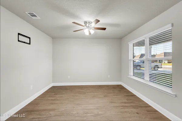 $335,000 | 62 Saltmeadow Circle, Ocean Springs, MS 39564