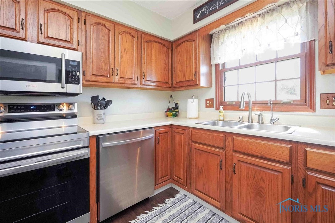 16070 Rd South Columbus Grove, OH 45830 - Photo 11 of 42 Gallery Image 11