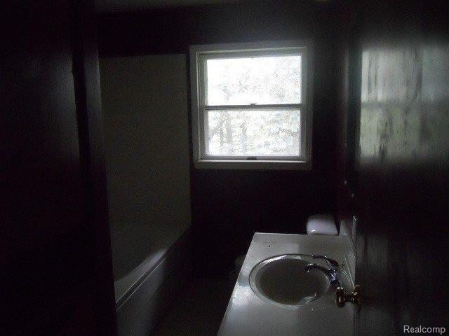 7635 Black River Road Croswell, MI 48422 - Photo 9 of 15 Black River Rd 008.JPG