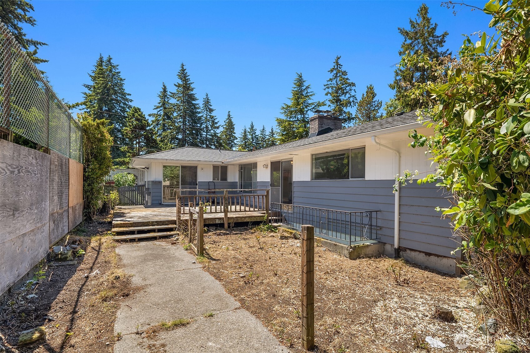 8725 Maple Lane Edmonds, WA 98026 - Photo 24 of 28