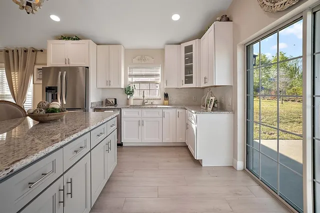 $390,000 | 5016 Northeast 125th Loop, Oxford, FL 34484