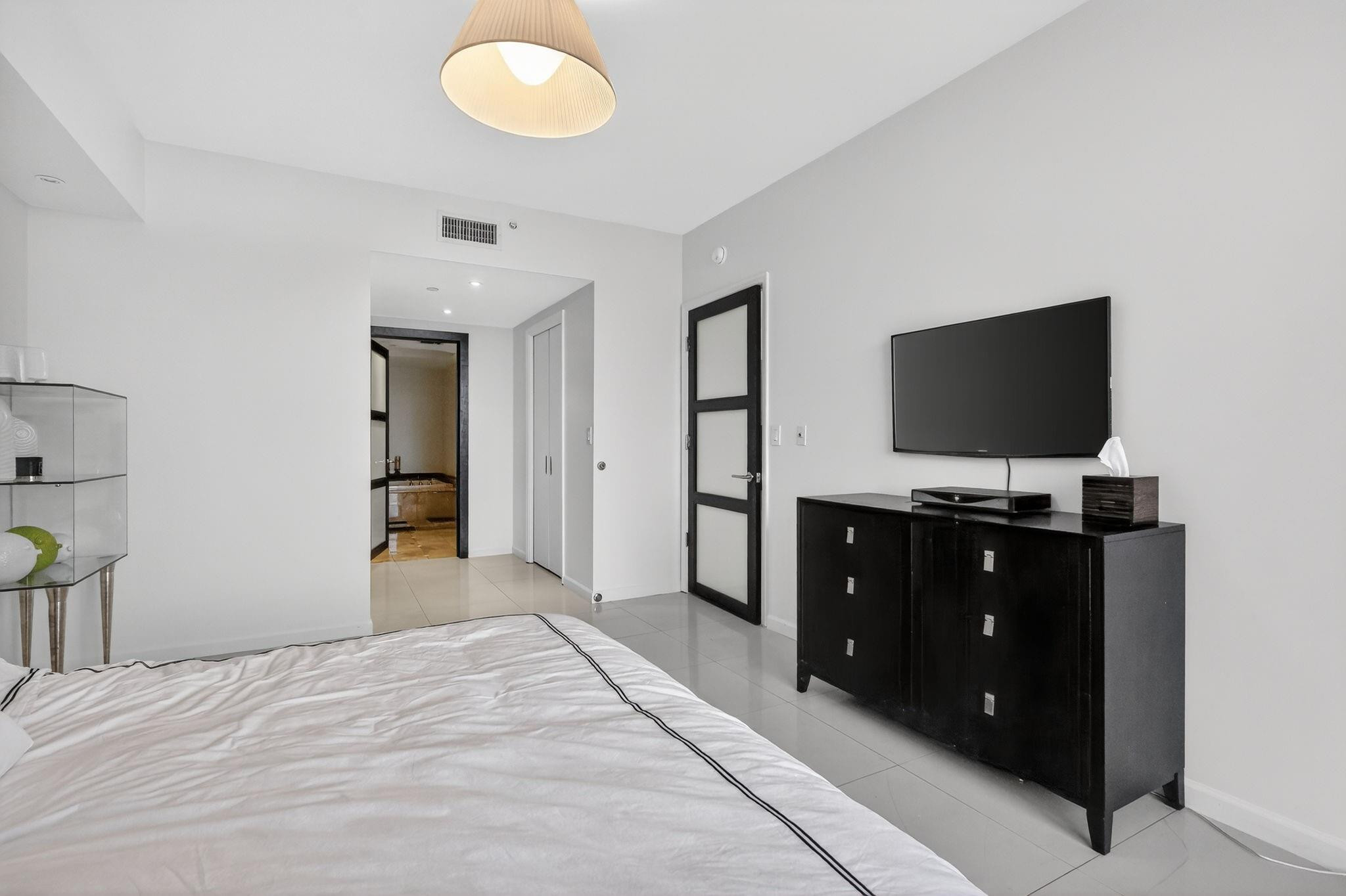 9595 Collins Avenue, Unit N8F Surfside, FL 33154 - Photo 21 of 48 Photo 21