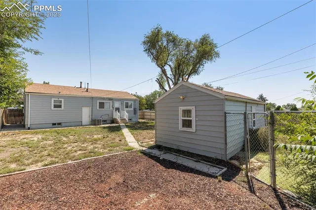 $290,000 | 2901 Denver Boulevard, Pueblo, CO 81008