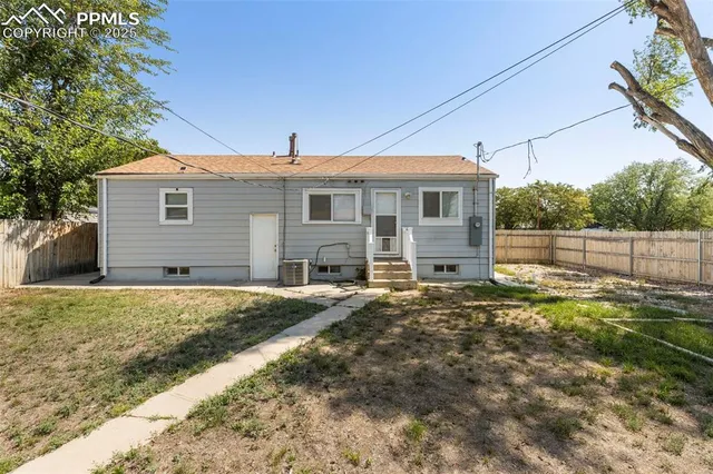 $290,000 | 2901 Denver Boulevard, Pueblo, CO 81008