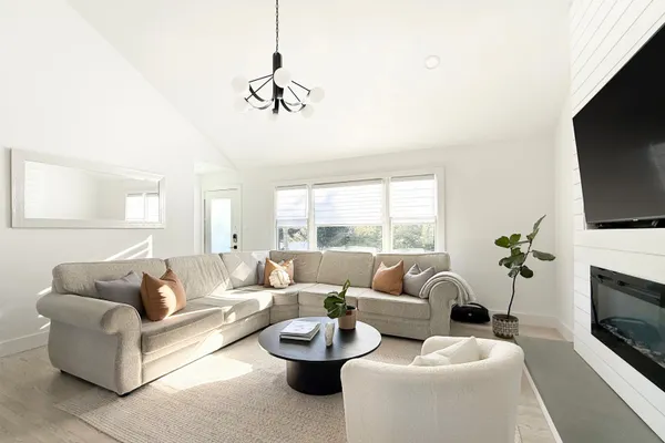 $35,000 | 121 Ponquogue Avenue, Unit C, Hampton Bays, NY 11946