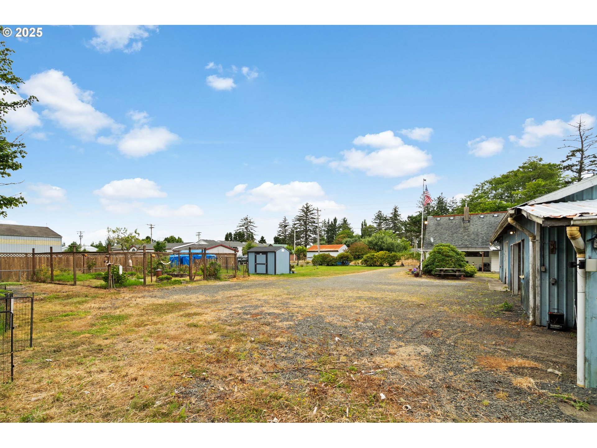 472 7th Avenue Hammond, OR 97121 - Photo 26 of 32 a view of an outdoor space and yard