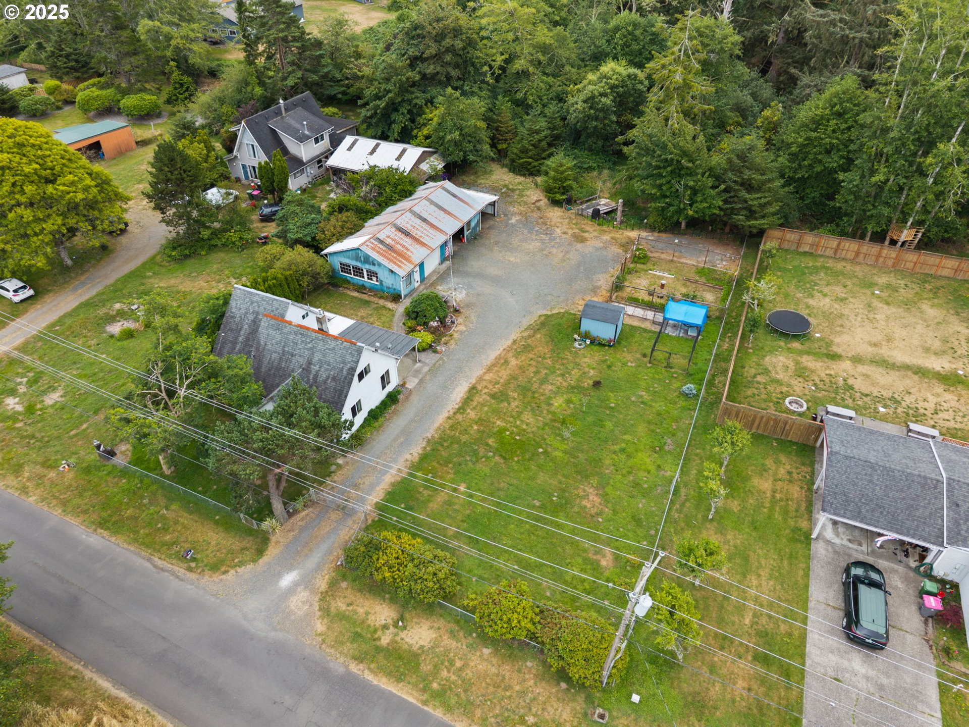 472 7th Avenue Hammond, OR 97121 - Photo 29 of 32 an aerial view of a pool