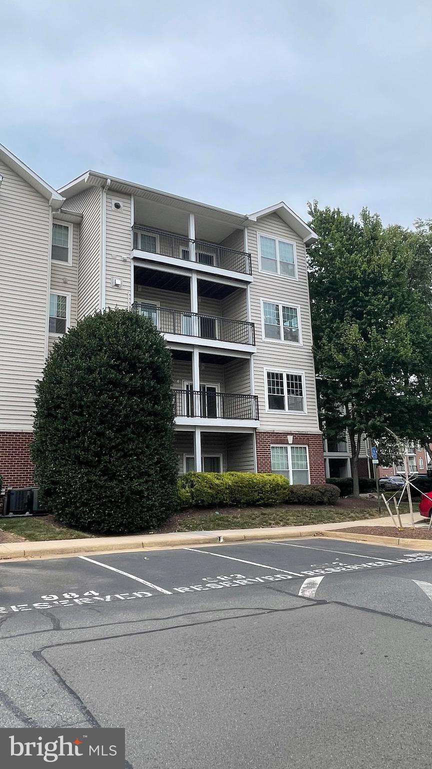 1600 Spring Gate Dr., Unit 2207 McLean, VA 22102 - Photo 3 of 21