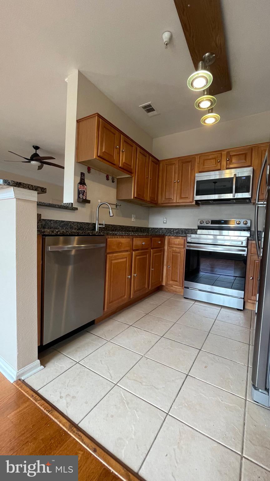 1600 Spring Gate Dr., Unit 2207 McLean, VA 22102 - Photo 7 of 21