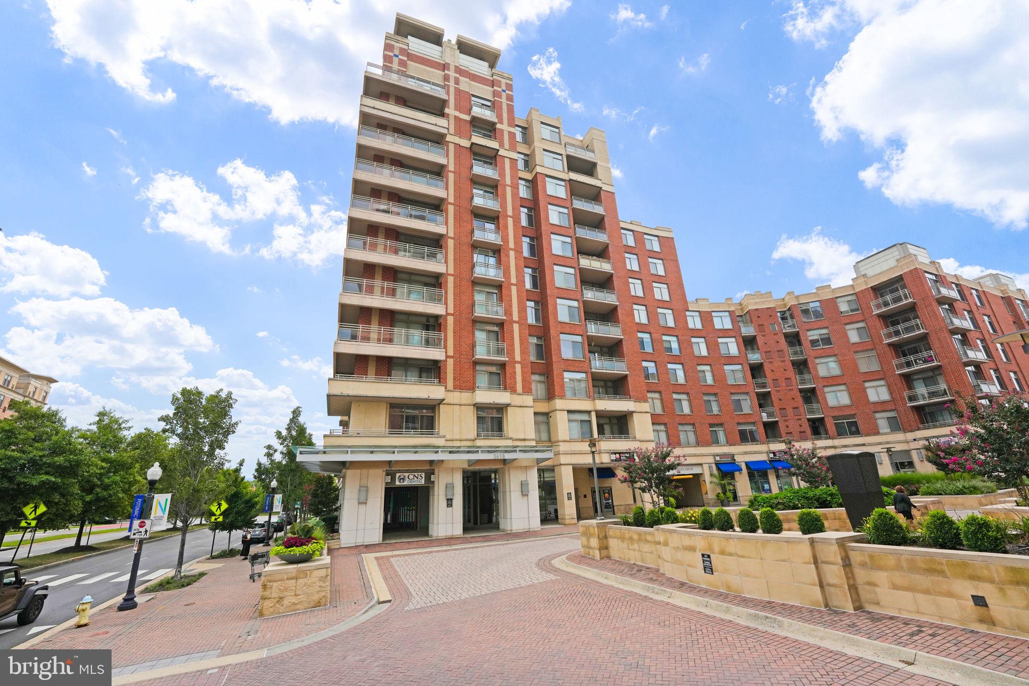3650 South Glebe Road, Unit 465 Arlington, VA 22202 - Photo 1 of 20