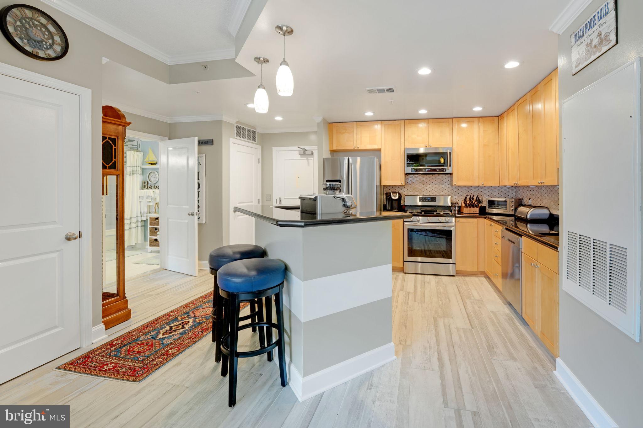 3650 South Glebe Road, Unit 465 Arlington, VA 22202 - Photo 6 of 20