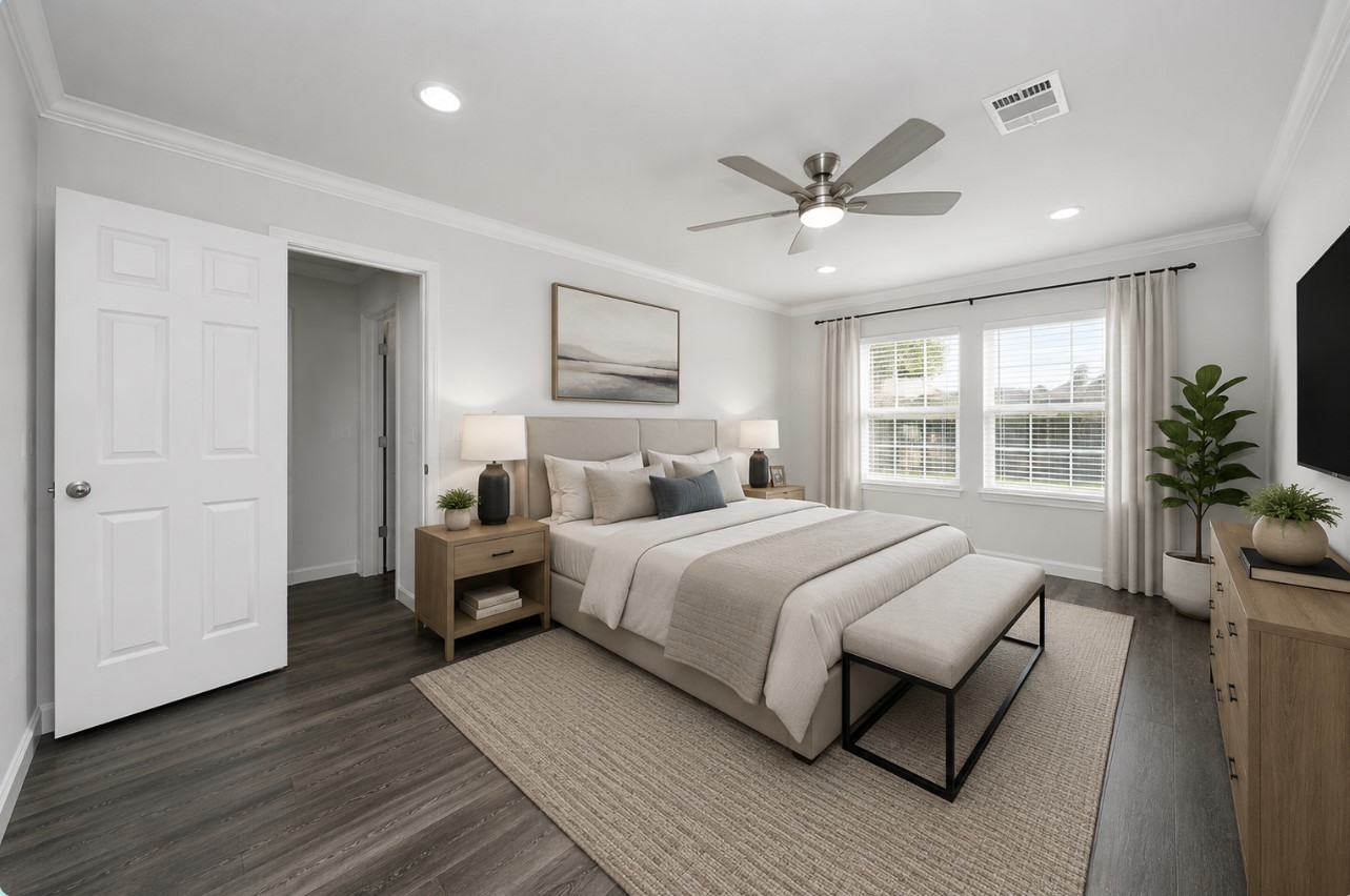 6511 Mohawk Street Houston, TX 77016 - Photo 3 of 32 Primary Bedroom -virtual Staged