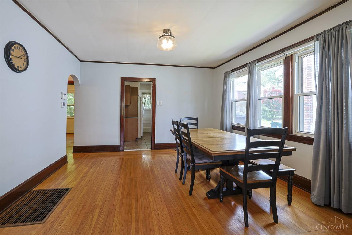 5719 Lester Road Cincinnati, OH 45213 - Photo 12 of 29