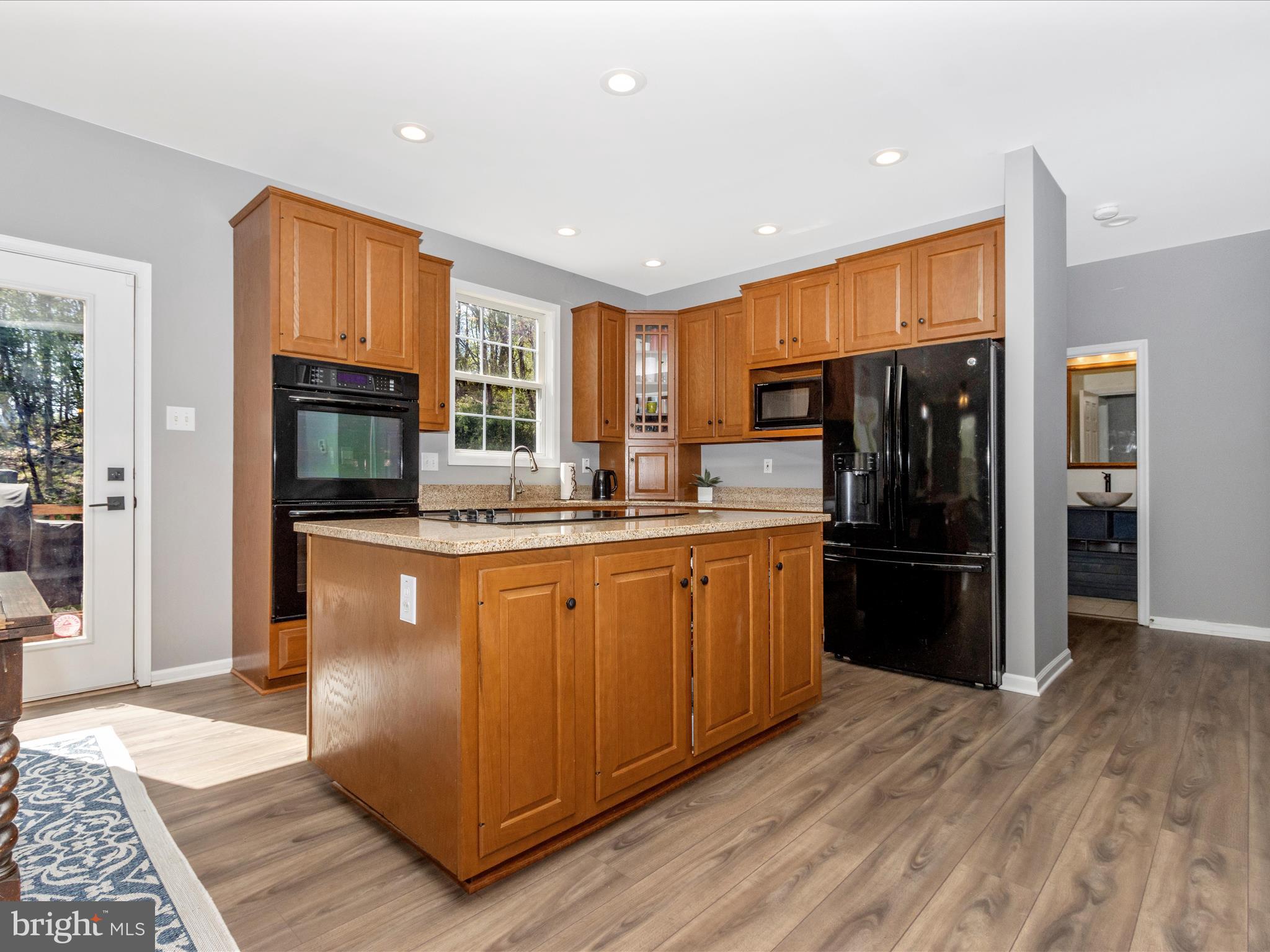 6328 Yeagertown Road New Market, MD 21774 - Photo 8 of 59 Granite Counters