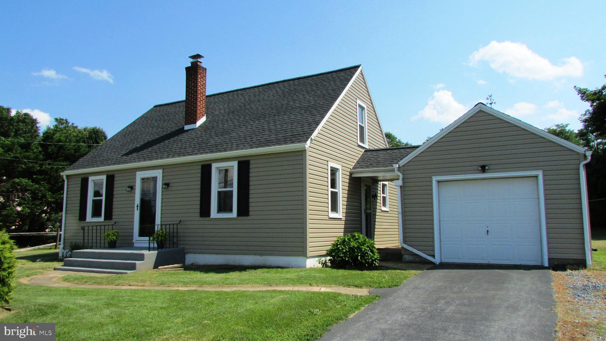 1477 Lutztown Road Boiling Springs, PA 17007 - Photo 1 of 36 Welcome to 1477!