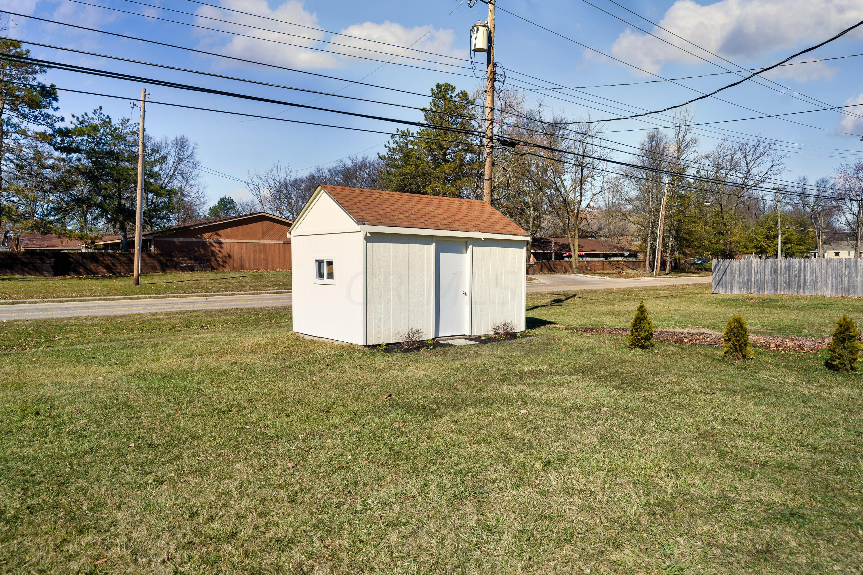 965 Exeter Road Columbus, OH 43213 - Photo 24 of 25