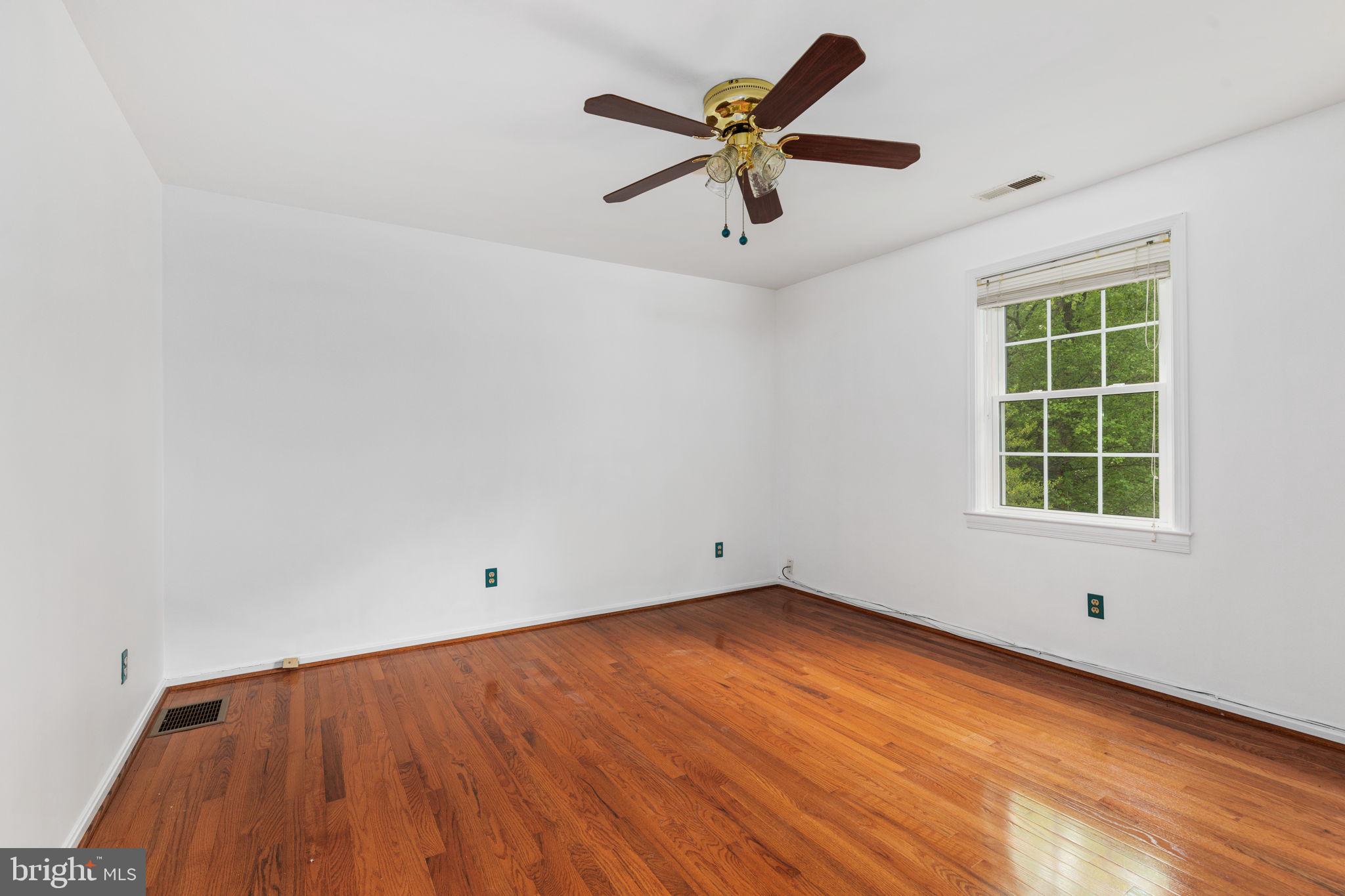 286 Ebenezer Road Bluemont, VA 20135 - Photo 15 of 49 Wood floors in main bedroom w/ ceiling fan