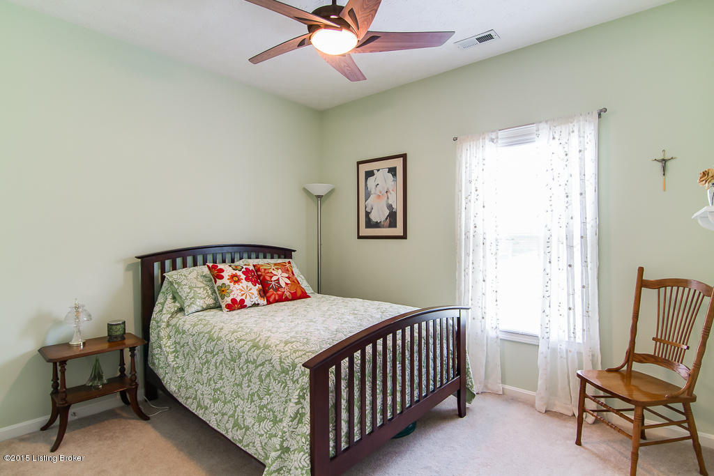 6910 Fernview Road Louisville, KY 40291 - Photo 28 of 36 6910 Fernview Rd-30