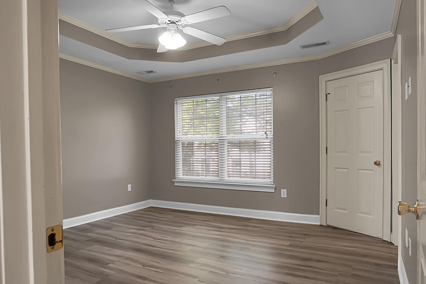 1545 Ashley River Road, Unit 2Q Charleston, SC 29407 - Photo 16 of 29 1545 Ashley Rd6
