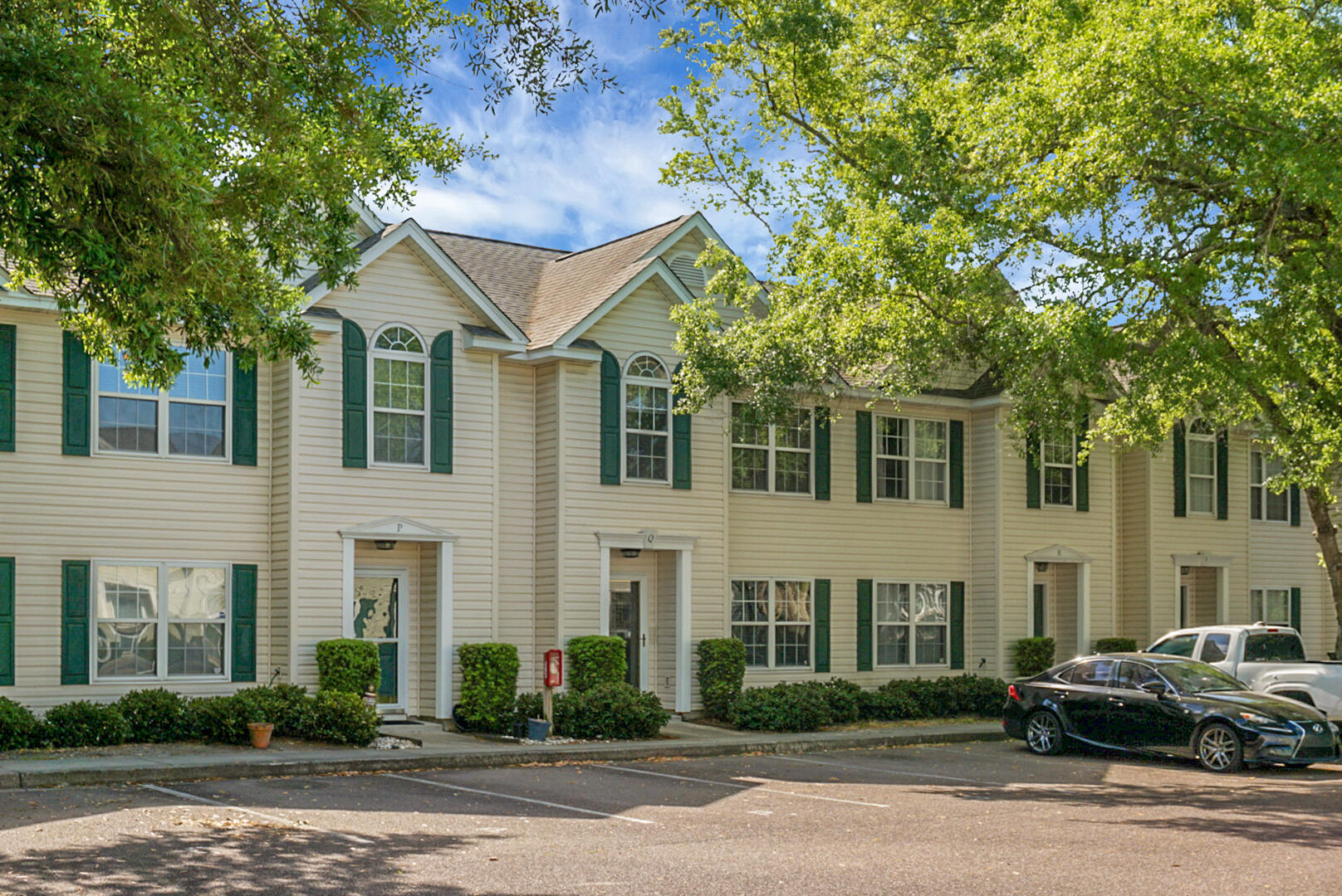 1545 Ashley River Road, Unit 2Q Charleston, SC 29407 - Photo 2 of 29 1545 Ashley Rd1