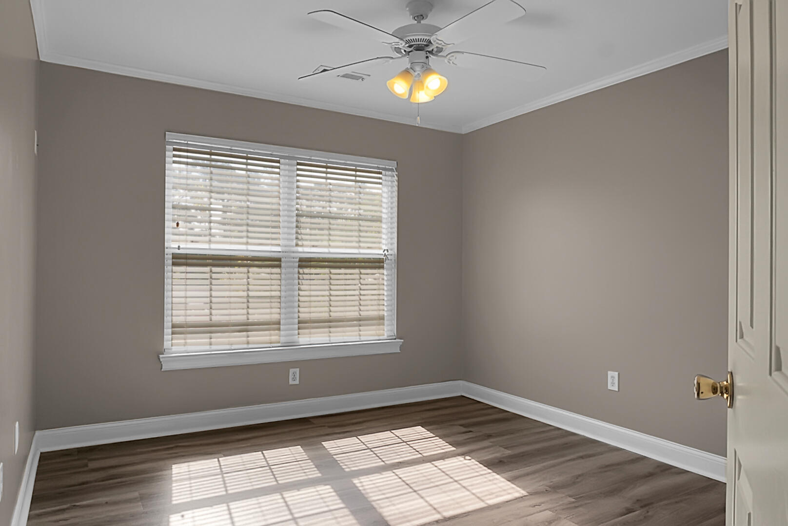 1545 Ashley River Road, Unit 2Q Charleston, SC 29407 - Photo 27 of 29 1545 Ashley Rd3