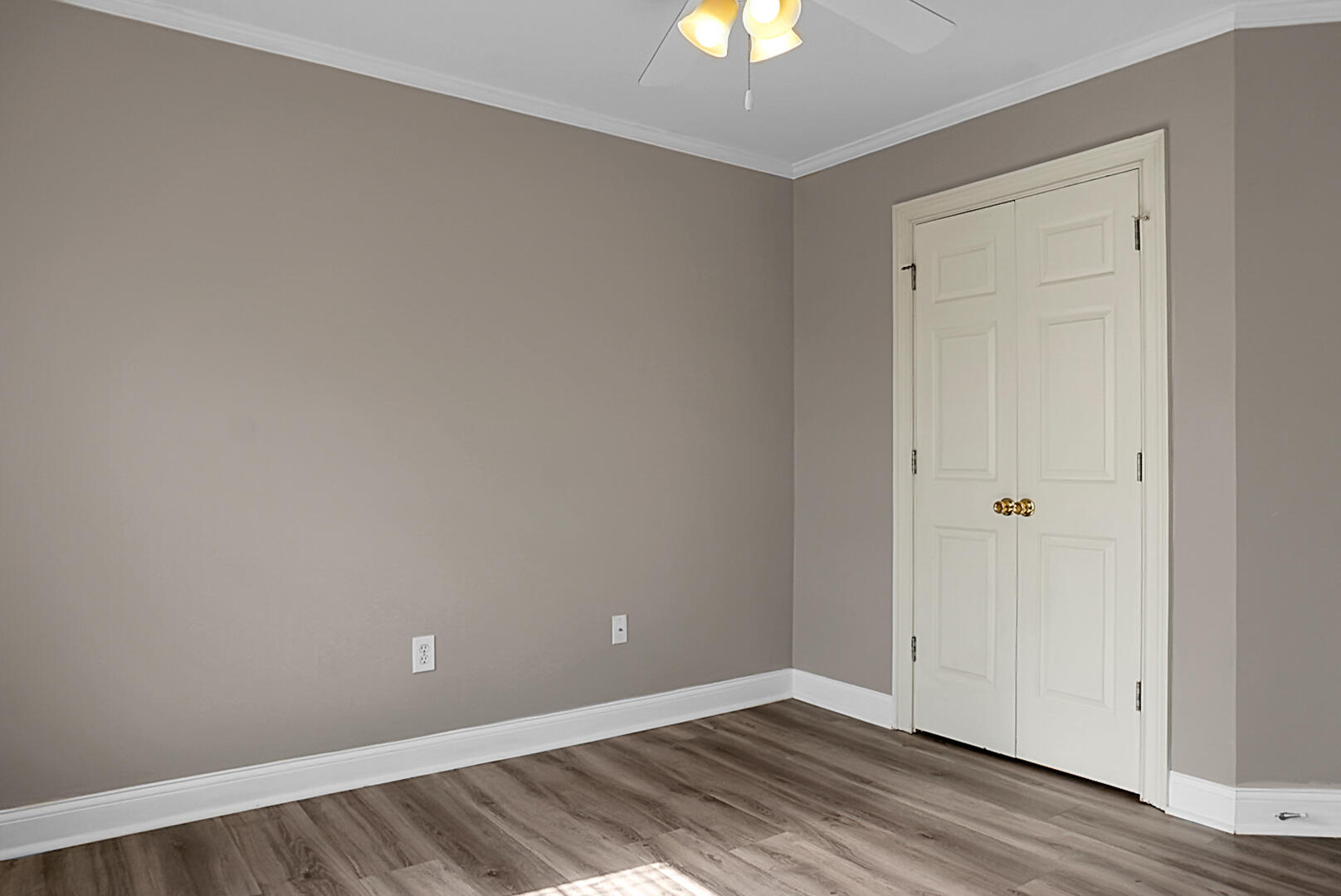 1545 Ashley River Road, Unit 2Q Charleston, SC 29407 - Photo 28 of 29 1545 Ashley Rd4