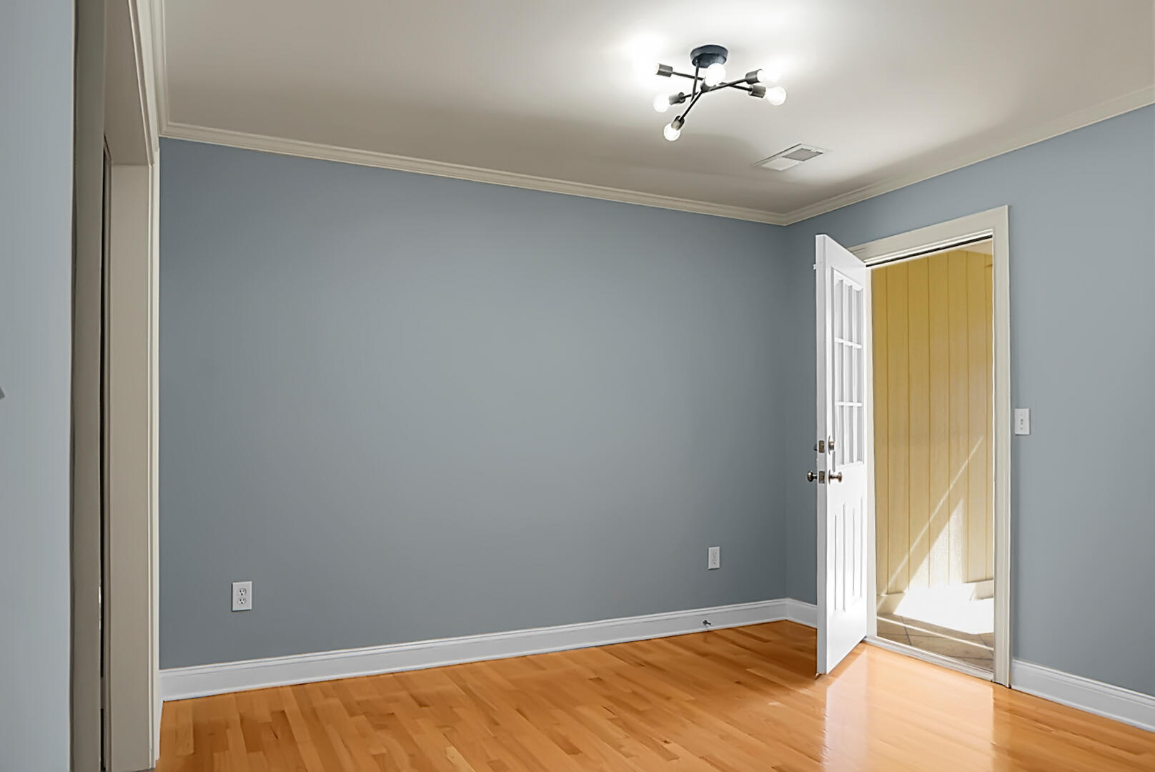 1545 Ashley River Road, Unit 2Q Charleston, SC 29407 - Photo 10 of 29 1545 Ashley Rd18