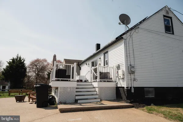 $3,000 | 70 Sartori Avenue, Mount Ephraim, NJ 08059