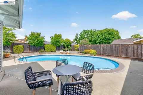 $1,550,000 | 7449 Muirwood Court, Pleasanton, CA 94588