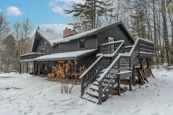 $695,000 | 1161 Little Pond Road, Londonderry, VT 05148