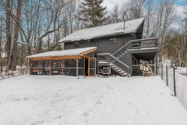 $695,000 | 1161 Little Pond Road, Londonderry, VT 05148